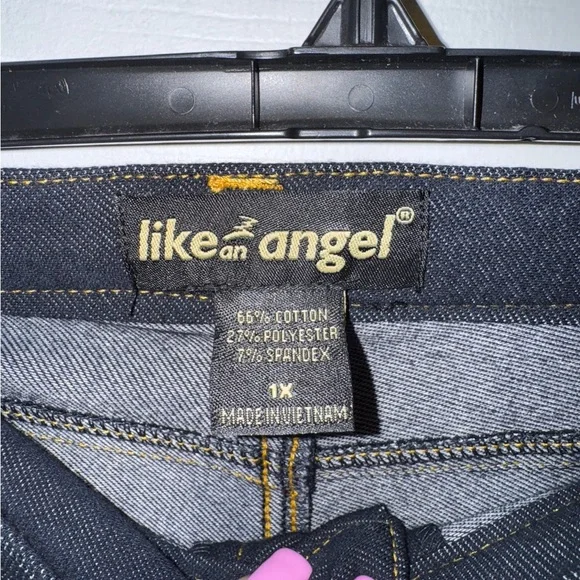 Like an Angel Jean Capris - Picture 3 of 3